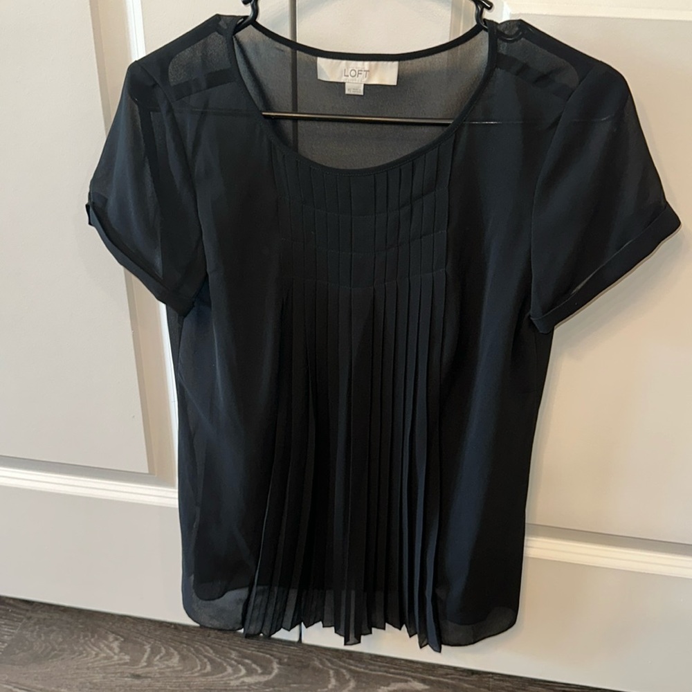NWOT ANN TAYLOR LOFT SHEAR BLOUSE
